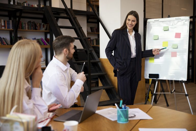 How to Open a Pitch Presentation With Impact