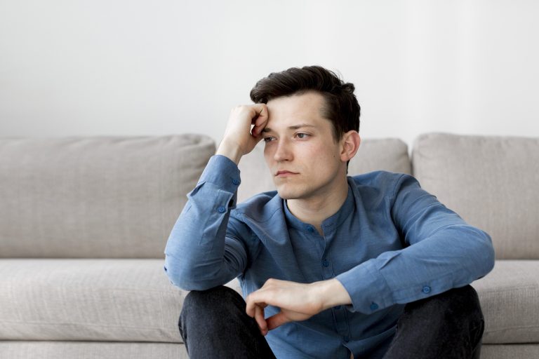How Leaders Break the Overthinking Loop: A Practical Playbook